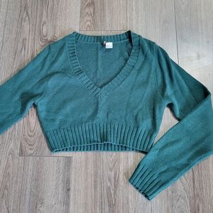 Divided H&M Crop Sweater